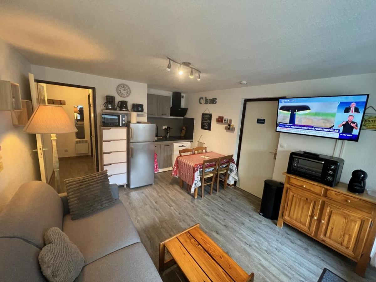 Appt T2 4 Pers Lary Centre Village Parking Apartment *